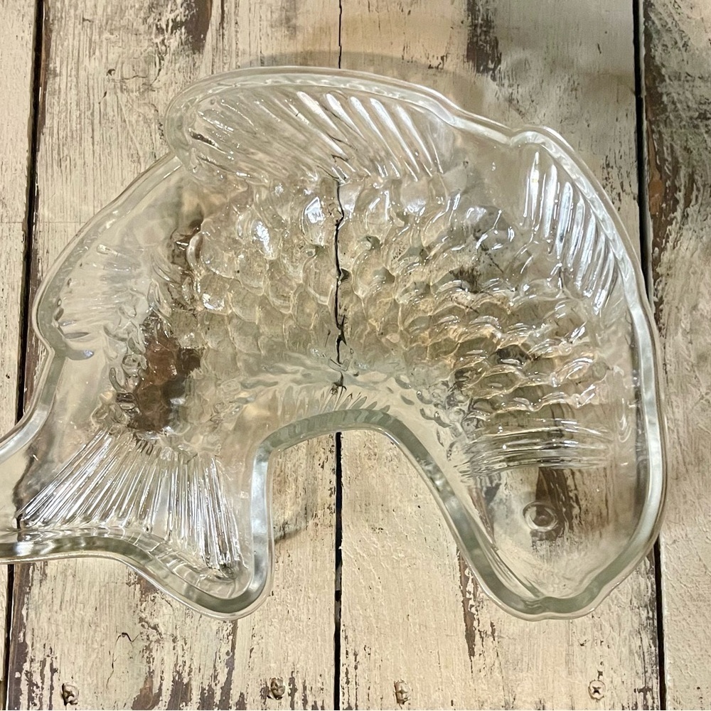 Vintage glass jello mold - Picture 2 of 3